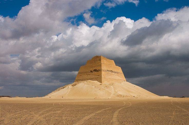 Tour Via Terra dal Cairo a Luxor,Programma Akinaton